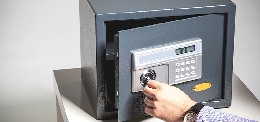Jewelry Safe Unlocking Service in Encinitas, California