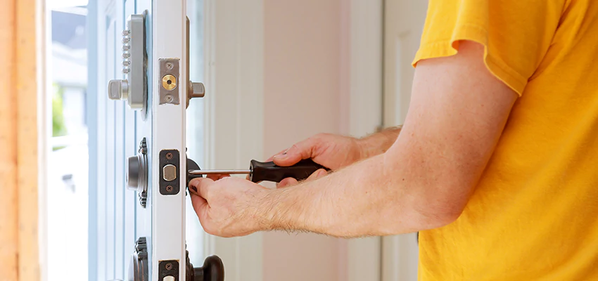 Eviction Locksmith For Key Fob Replacement Services in Encinitas, CA